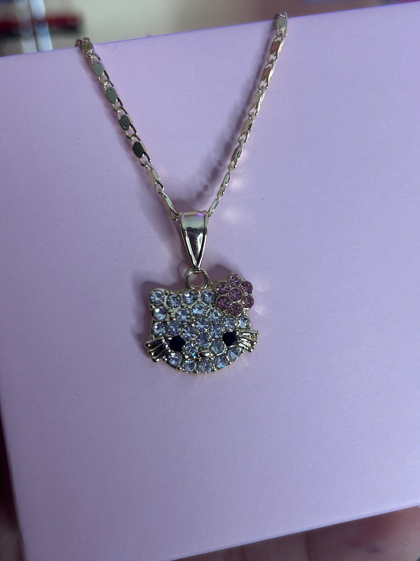 hello kitty necklace