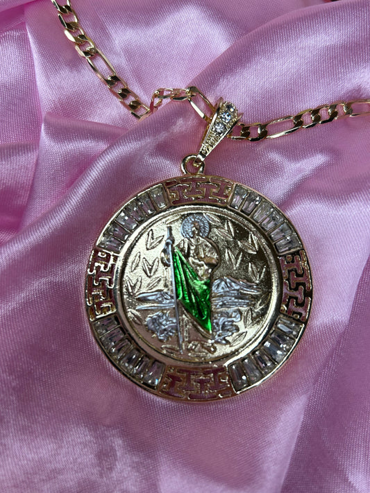 men’s san judas green cape round necklace
